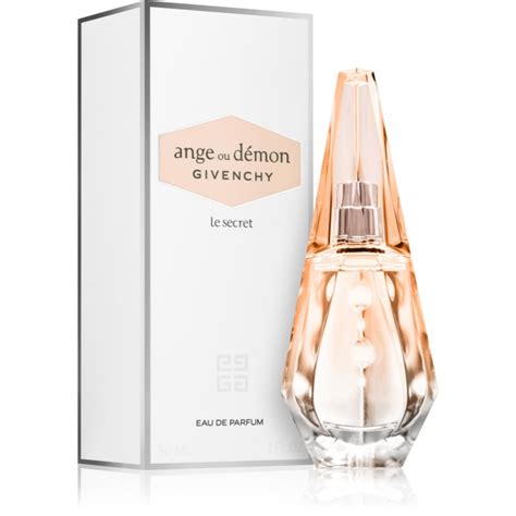 Ange Ou Demon Le Secret (2014) Givenchy for women.